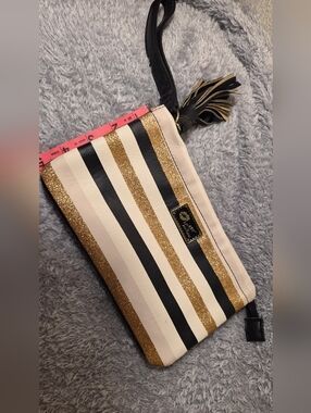Betsey Johnson - Striped Gold & Black Wristlet Clutch - Women's Bag